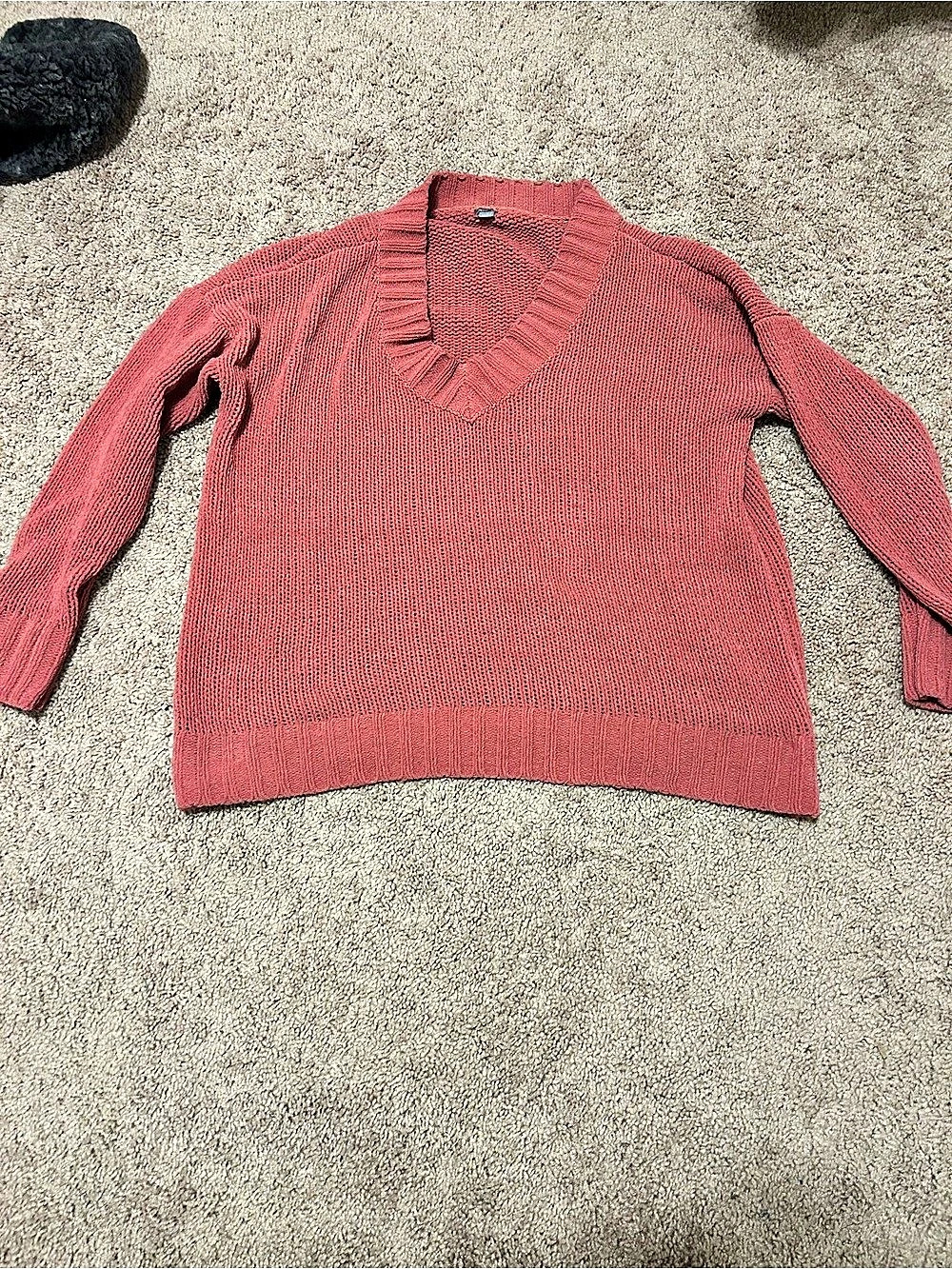 aerie V-Neck Sweater in Pink Size Small Like New